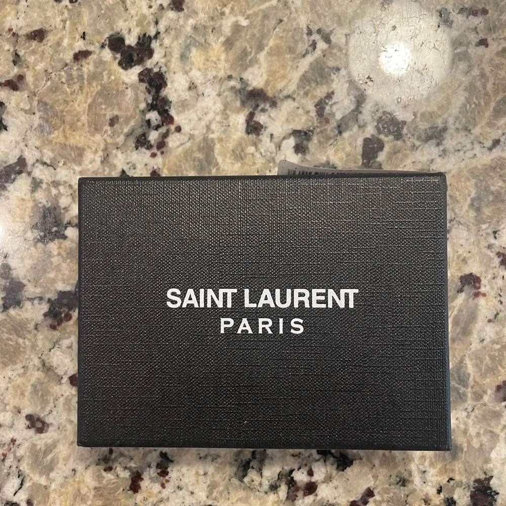 Saint Laurent Black Quilted Chevron Leather Card Case with Silver YSL Logo - Picture 6 of 6